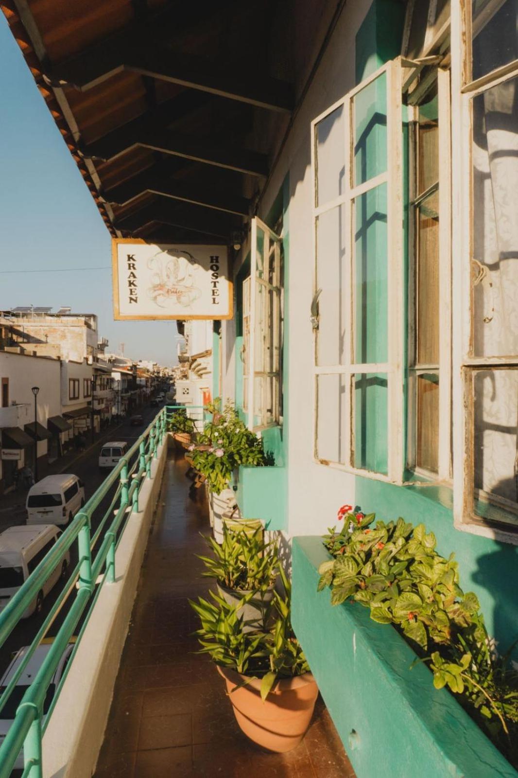 Casa Kraken Hostel 푸에르토 발라타 외부 사진